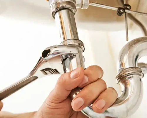 benefits-of-hiring-a-professional-plumbers-1-oug72lldipeohedkjndszikkzbrizqdjyx5rfryidk